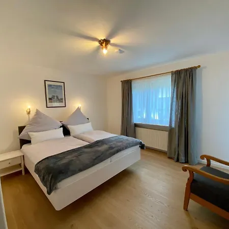 Ferienwohnung Alpi 加爾米施-帕滕基興